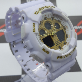 G-Shock Automático Branco com Fundo Dourado