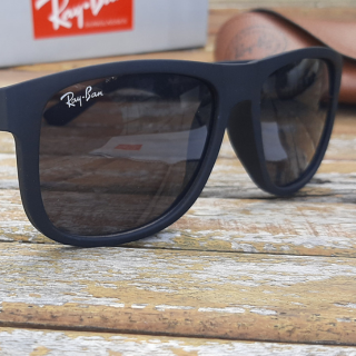 Linha Ray Ban Bambu Natural Preto