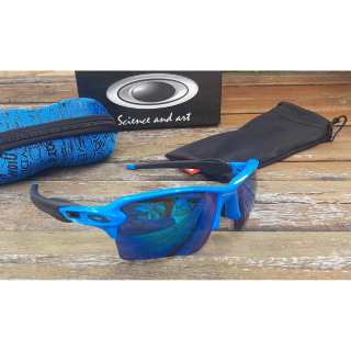 Óculos de Sol Oakley Flak armação azul, lentes azuis espelhadas