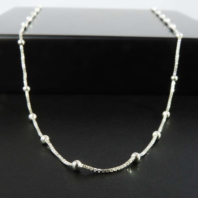 Choker com Bolinhas em Prata 925