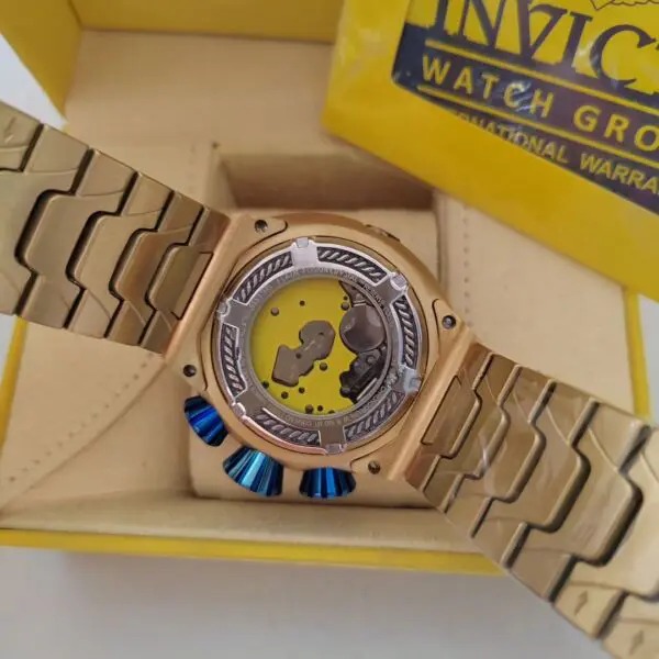 Invicta Thunderbolt