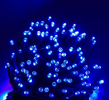 Pisca Pisca Cordão Com 100 Lâmpadas De Led Formato Gota 10 Metros Fio Preto
