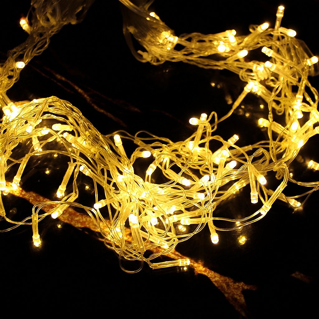 Pisca de LED Cascata 160L 4M X 70CM 8 Modos Tomada Natal Ano Novo Festas
