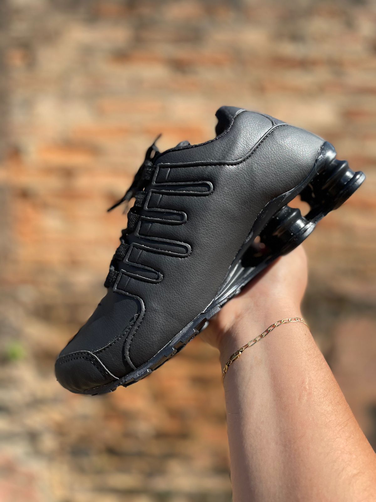 Tênis Shox NZ Masculino Nike Preto