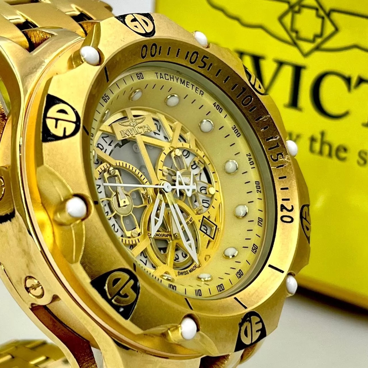 Invicta Hybrid Funcional