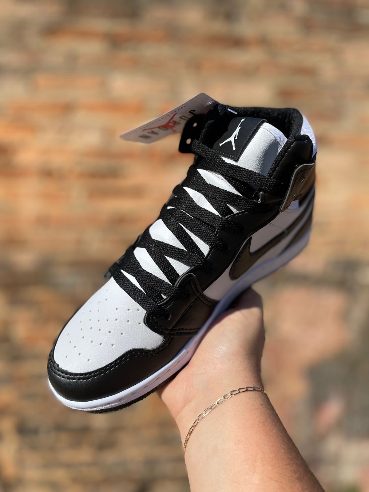 Tênis Botinha Air Jordan Unissex Preto/Branco