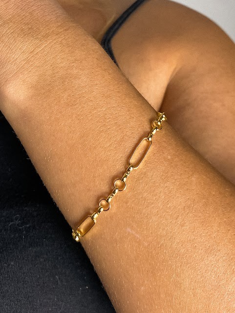 Pulseira Com Elo Ovalado e Elo Em Circulo Banhado em Ouro 18k