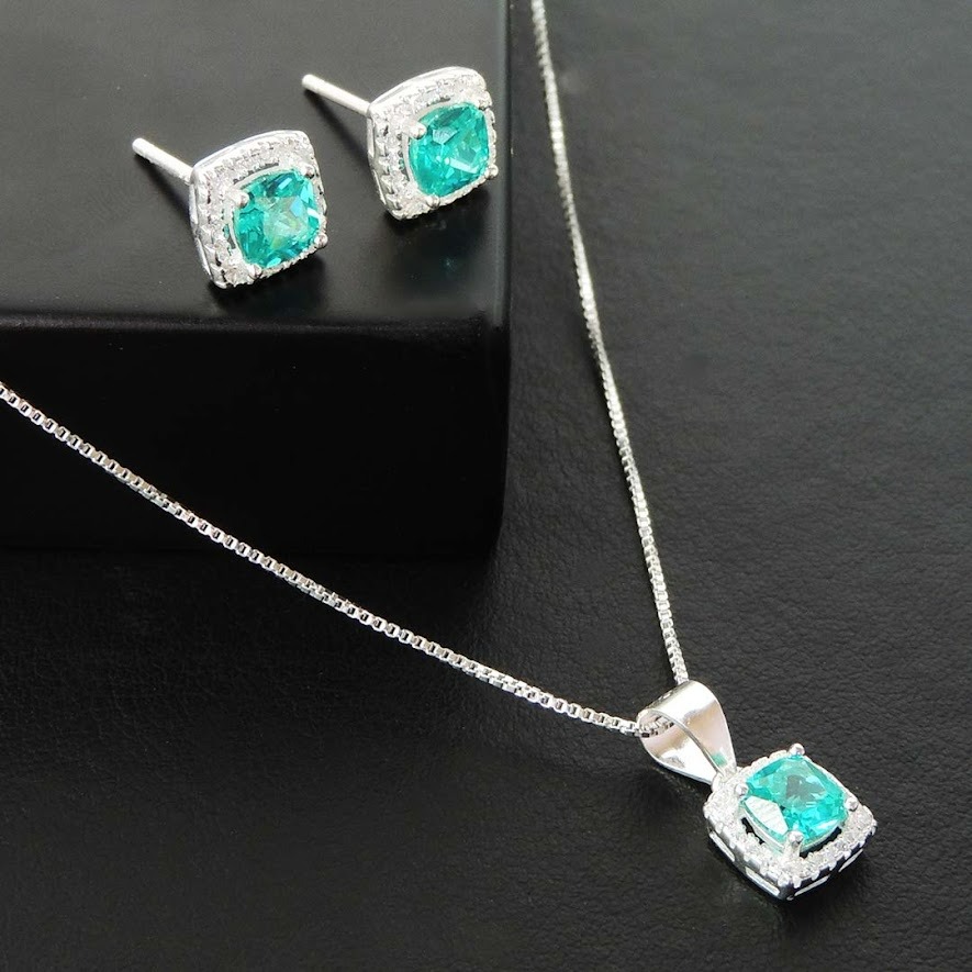 Conjunto Quadrado com Zircônia Azul Tiffany  em Prata 925