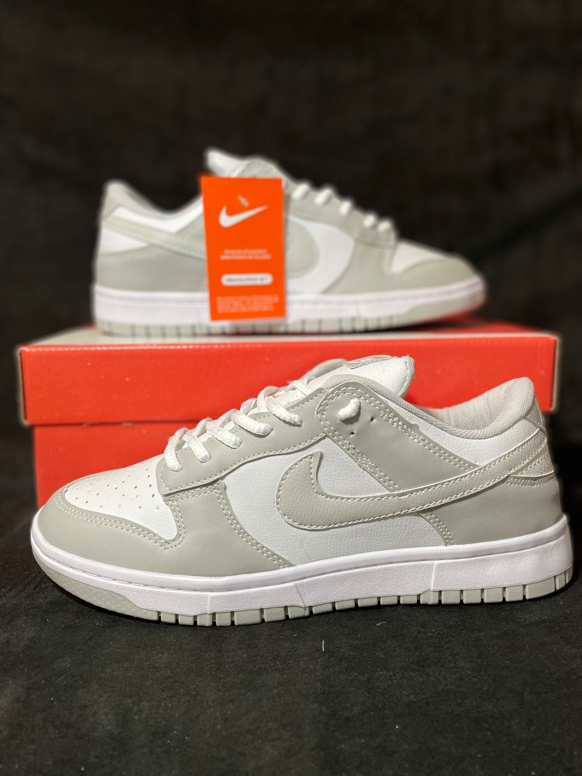 Tênis Dunk Low SB Masculino Nike Cinza